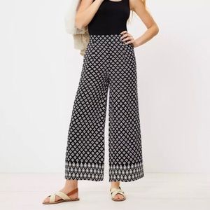 LOFT Pull On Wide Leg Crop Pant